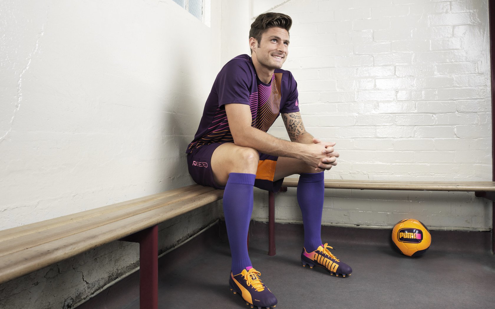 Kering-_虚拟现实健身房：数字时代的运动新体验_，虚拟锻炼